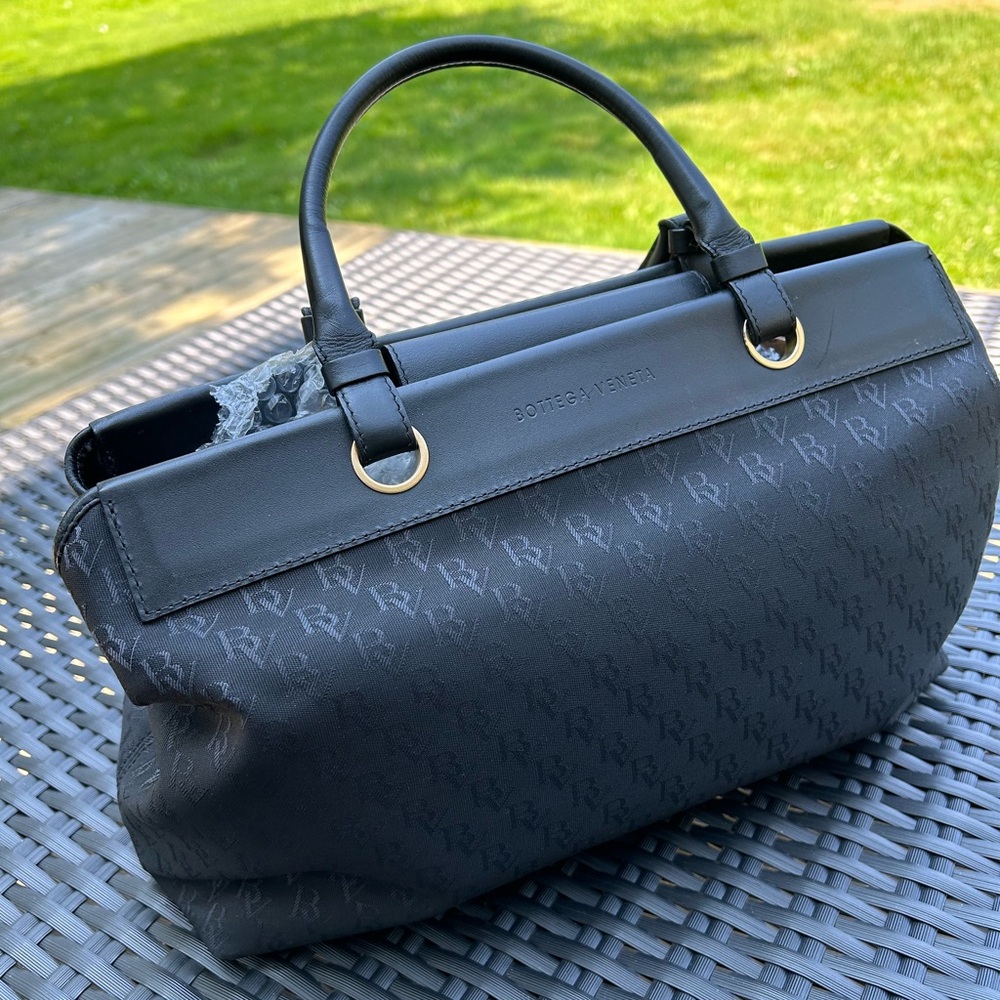 Bottega - Picture 11 of 15
